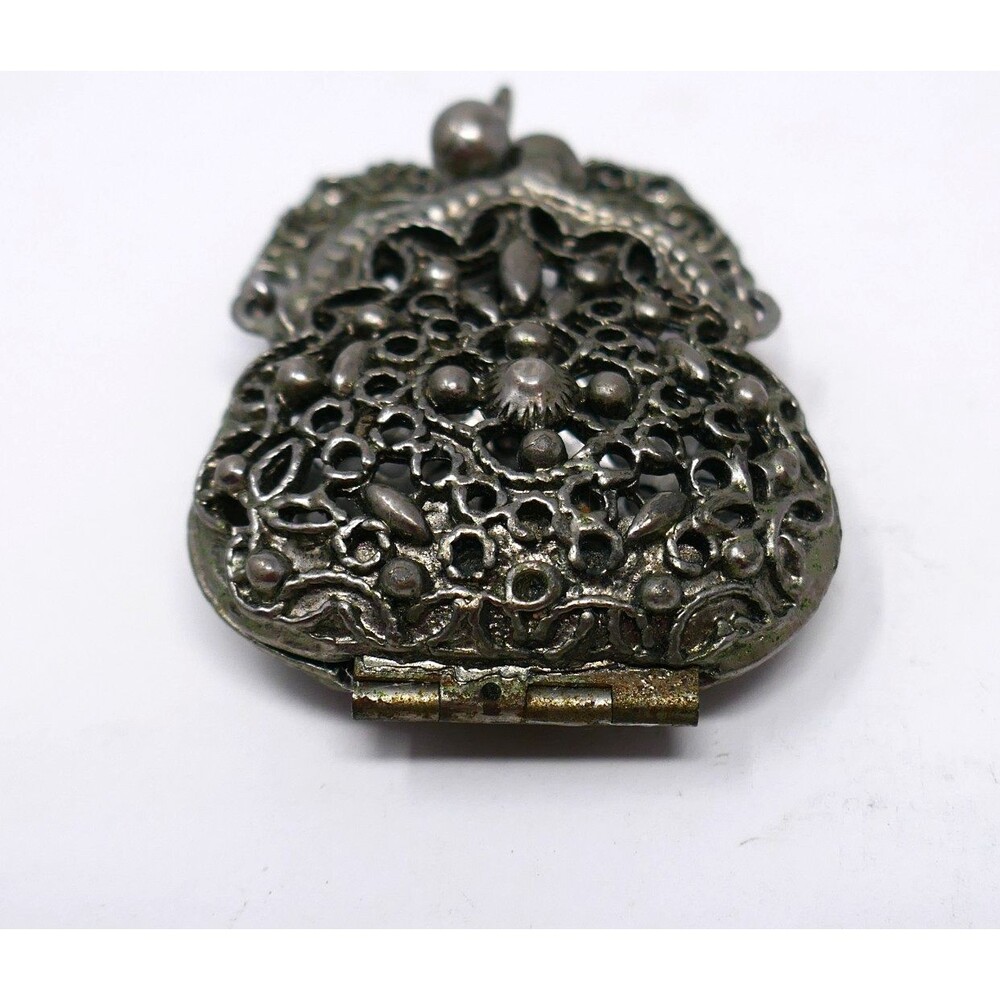 Vintage 1960s Art Deco Style Silver Tone Filigree Miniature Purse Locket Pendant - Picture 11 of 14